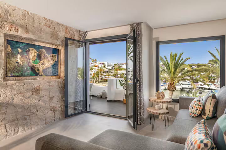 217dfbd1-1827-4008-8acd-c191f038bb62