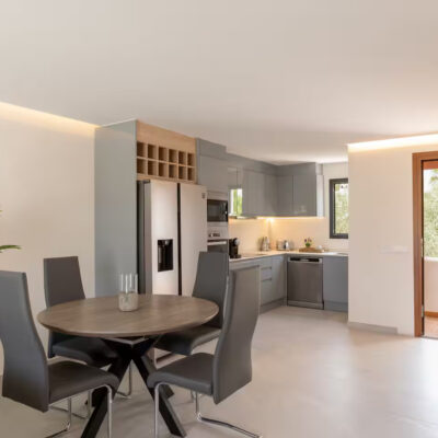 b5556d94-40dd-4171-95ac-02dbf5aa2880