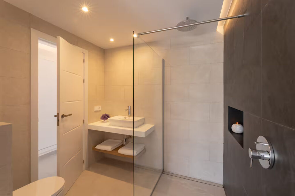 bc29ce33-aeb8-409e-a58b-5632d630f57b