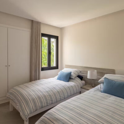 c3247c96-920f-450d-a643-bb91460600d3