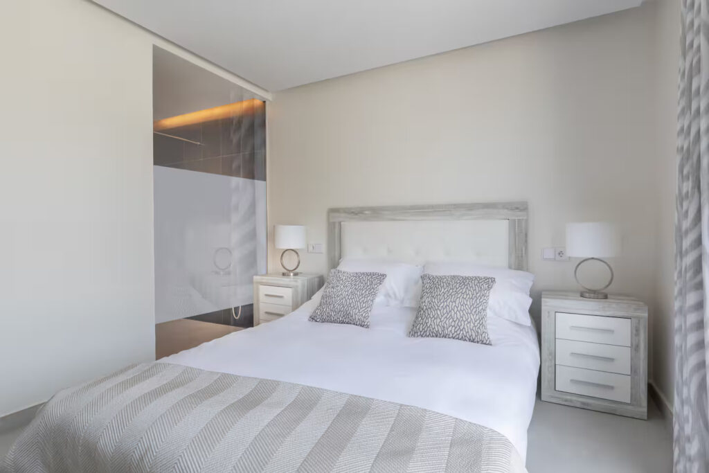 c57ffd88-1567-4758-9e33-f973bbbe85da